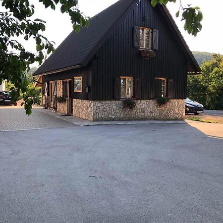 Hotel Pansion House Prijeboj Plitvička Jezera Zewnętrze zdjęcie