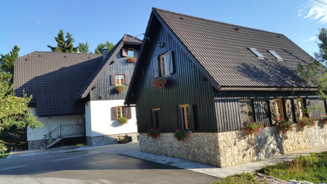 Hotel Pansion House Prijeboj Plitvička Jezera Zewnętrze zdjęcie